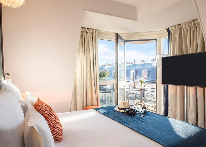 Hotel Yllen Eiffel Parigi
